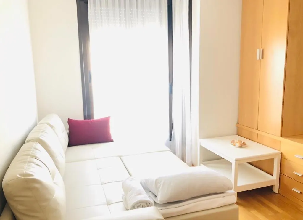 Suites Madrid Belfast 13 Ifema Airport 0*,